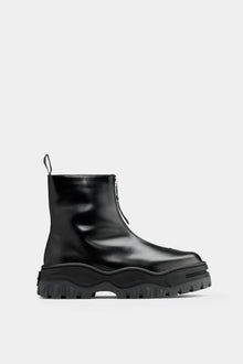 Raven II Black Leather