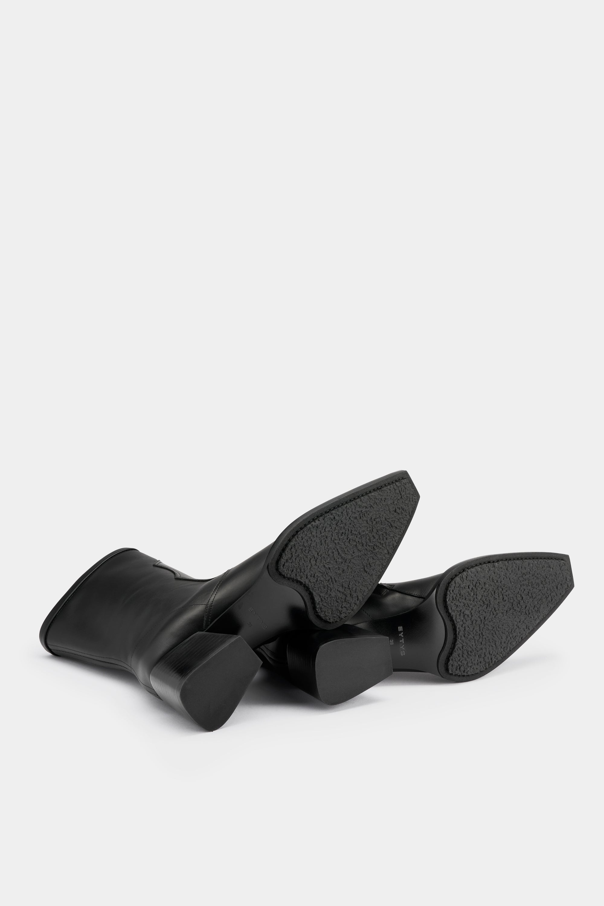 Rari Black Leather