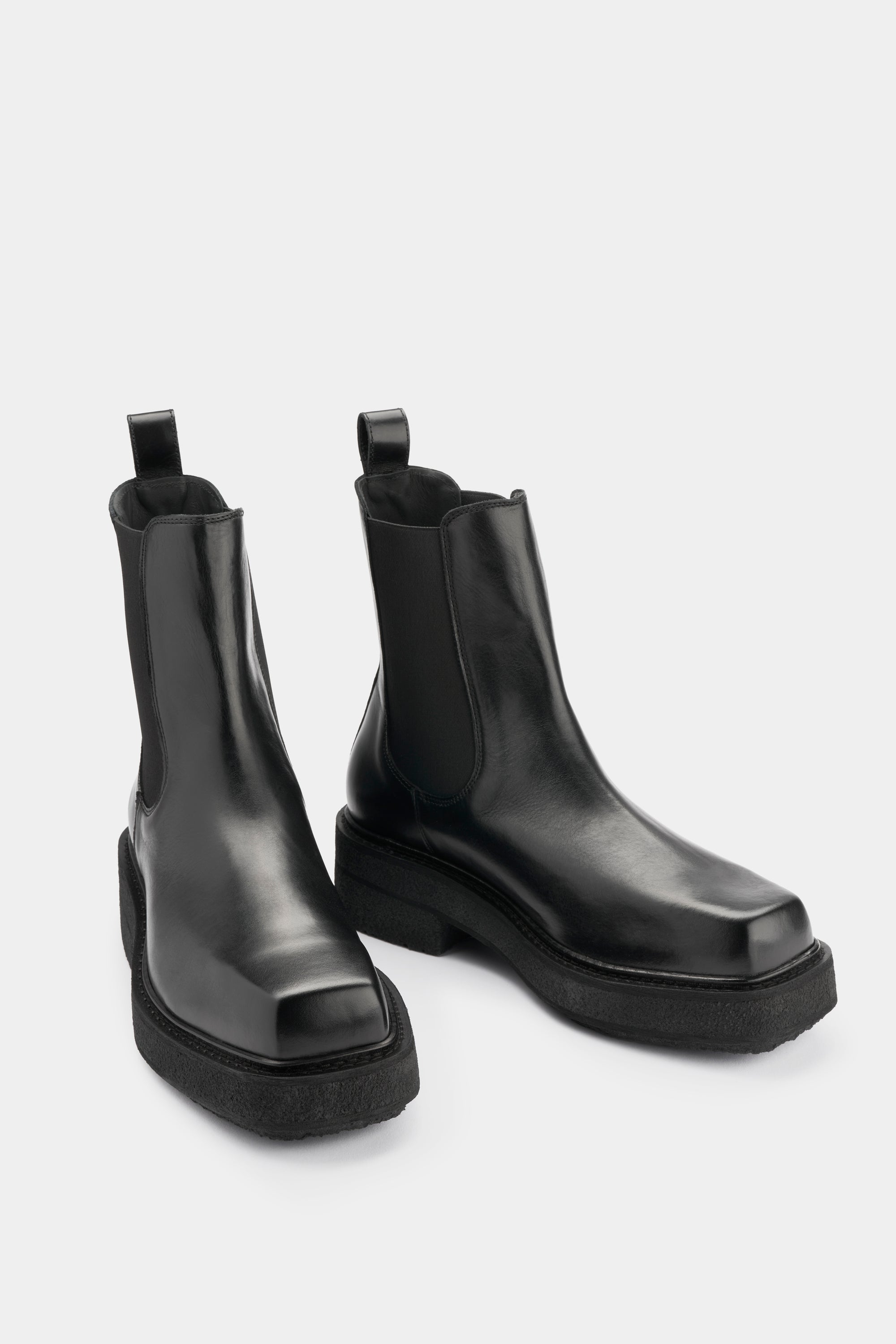 Ortega II Black Leather