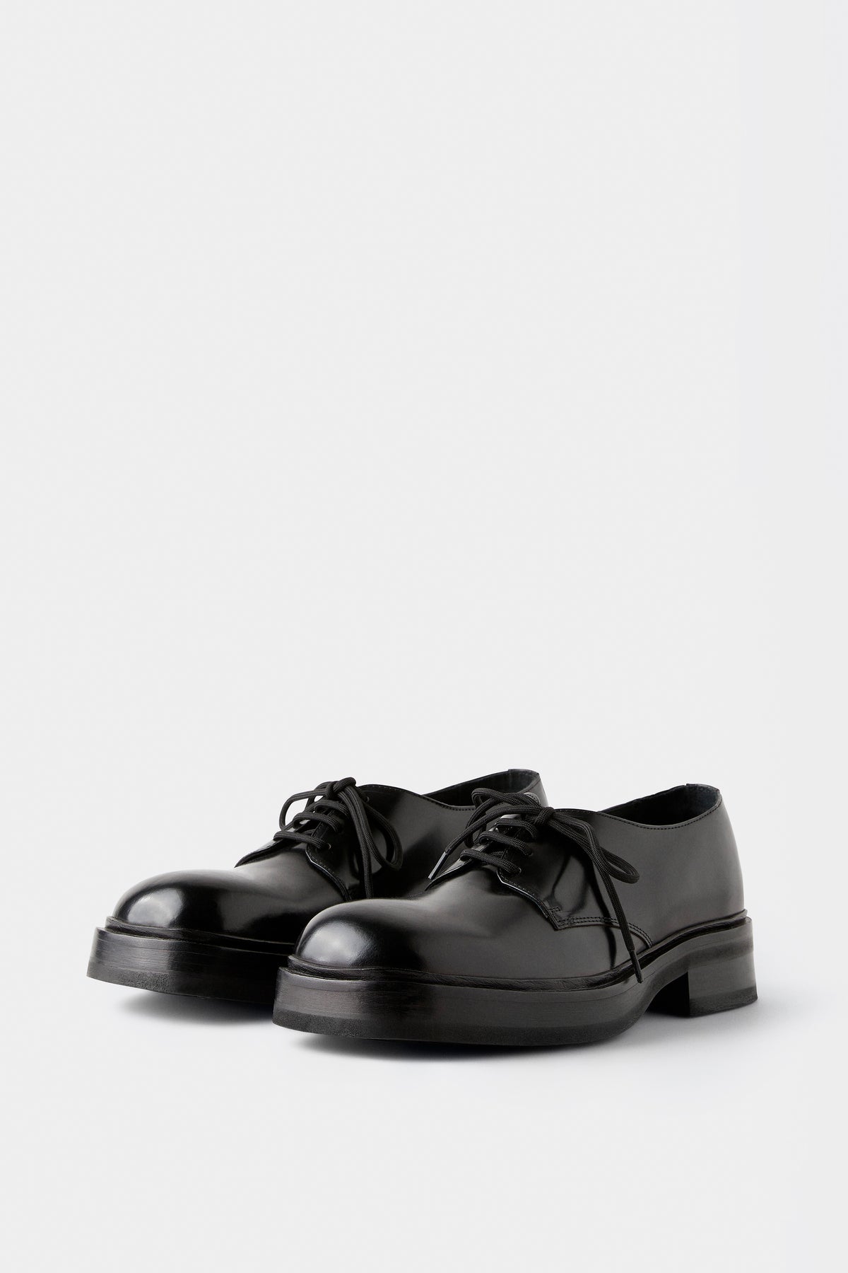 Savoy Black Leather