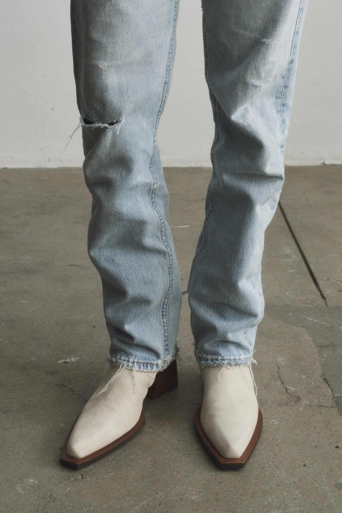 Rari Vintage Cream Leather