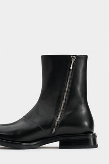 Piston Black Leather