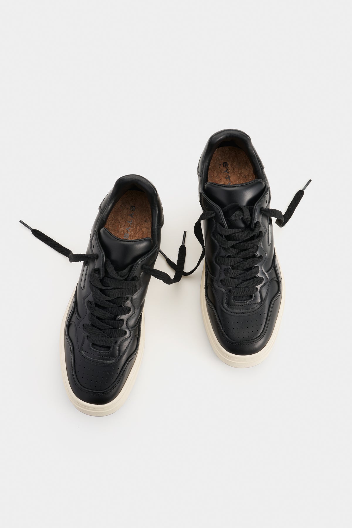 Trophy Black Leather